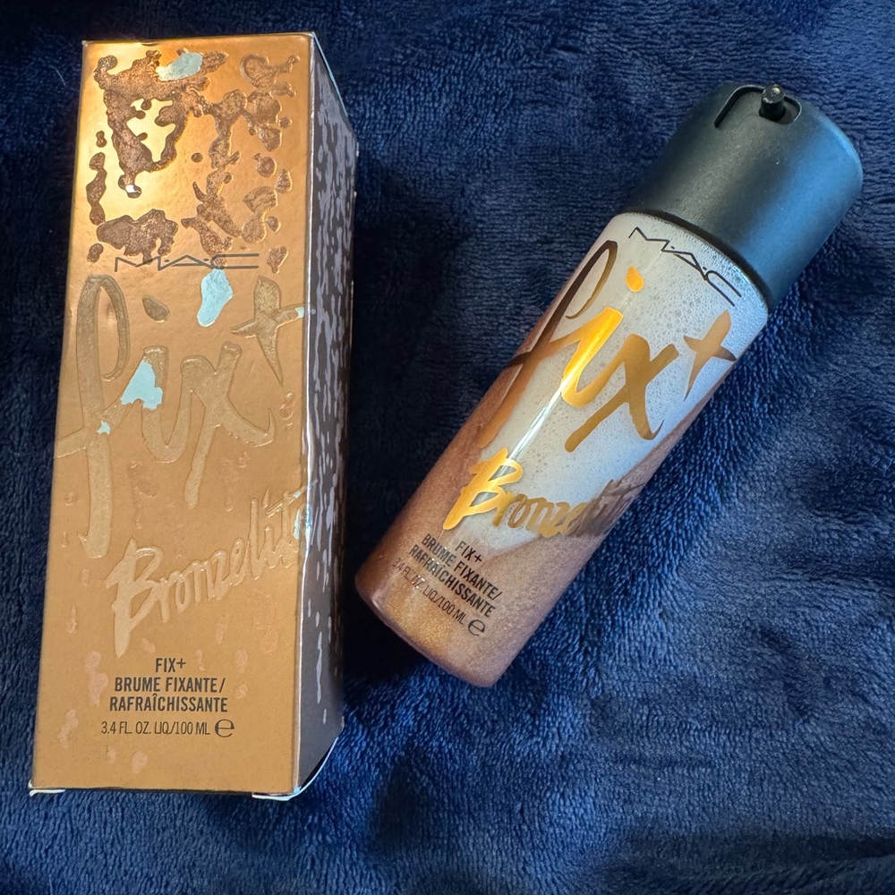 MAC Cosmetics Fix+ Bronzelite - Picture 2 of 5